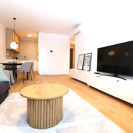 Apartment Klingerka - 1 Bedroom Modern Bratislava